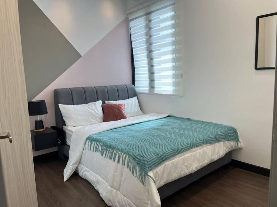 Attractive 3 Bedroom Condo With Pool-D Raudhah Homestay Kajang Zewnętrze zdjęcie