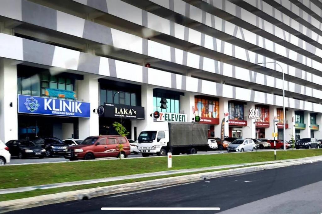 Attractive 3 Bedroom Condo With Pool-D Raudhah Homestay Kajang Zewnętrze zdjęcie